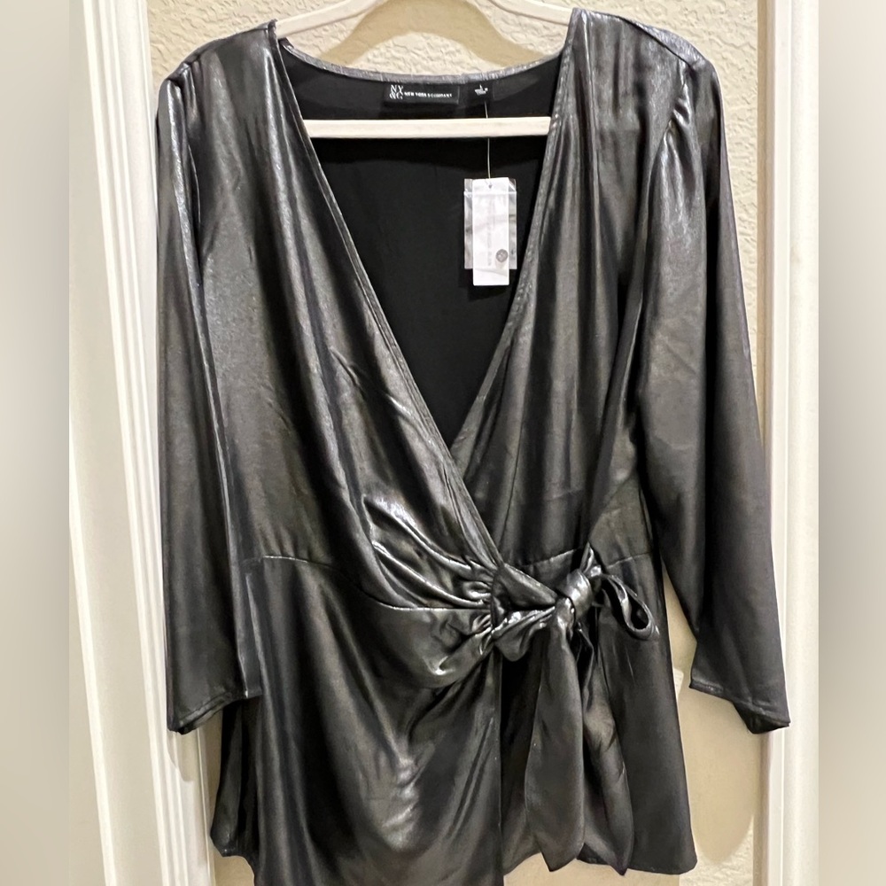 New York & Company Blouse. NWT